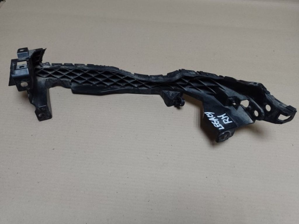 Кронштейн переднього бампера (під фарою) прав. SUBARU LEGACY 03-09 BL/BP