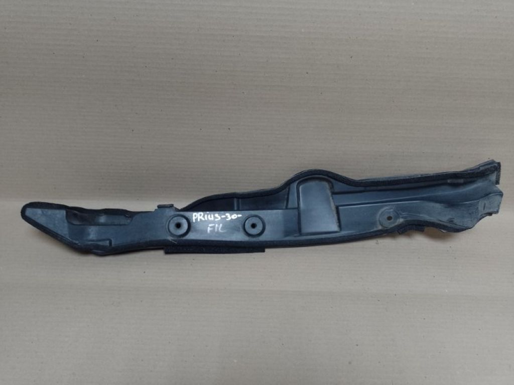 53828-47030 | Пильовик крила передн. лів. TOYOTA PRIUS - 30 09-17