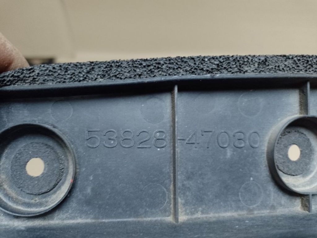 53828-47030 | Пильовик крила передн. лів. TOYOTA PRIUS - 30 09-17 - Фото 3