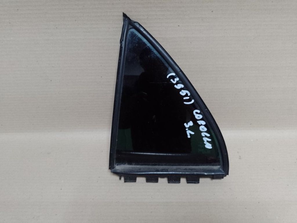 68124-02160 | Стекло двери глухое задн. лев. TOYOTA COROLLA 120 00-07