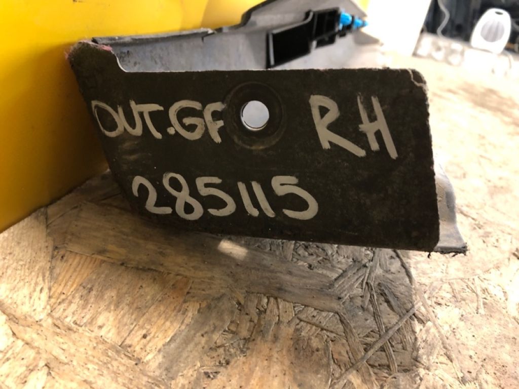 6512A422 | Накладка порогу зовнішня прав. MITSUBISHI OUTLANDER GF 12- - Фото 2