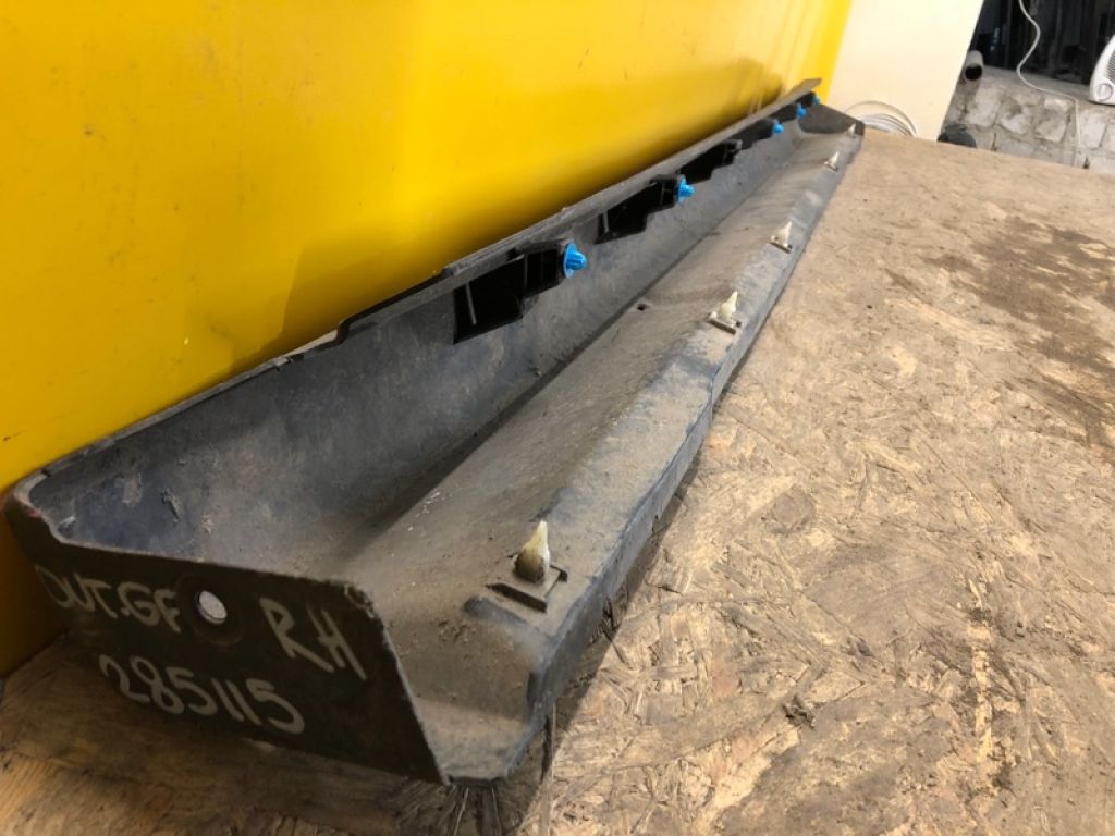 6512A422 | Накладка порогу зовнішня прав. MITSUBISHI OUTLANDER GF 12- - Фото 3