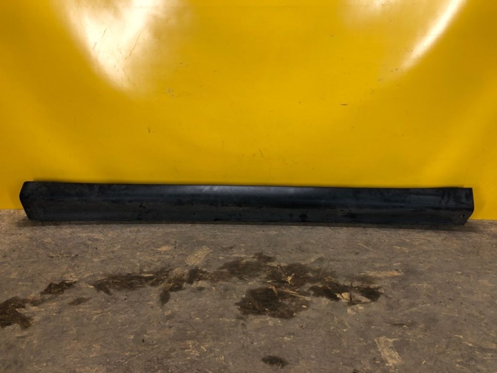 6512A421 | Накладка порогу зовнішня лів. MITSUBISHI OUTLANDER GF 12-