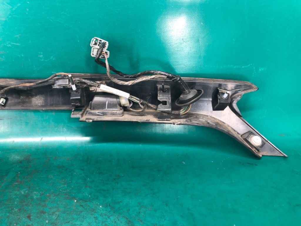 DS7Z-5443400-BA | Панель підсвічування номера FORD FUSION 14- - Фото 9