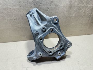 Кулак поворотний прав. DODGE DART 12-16