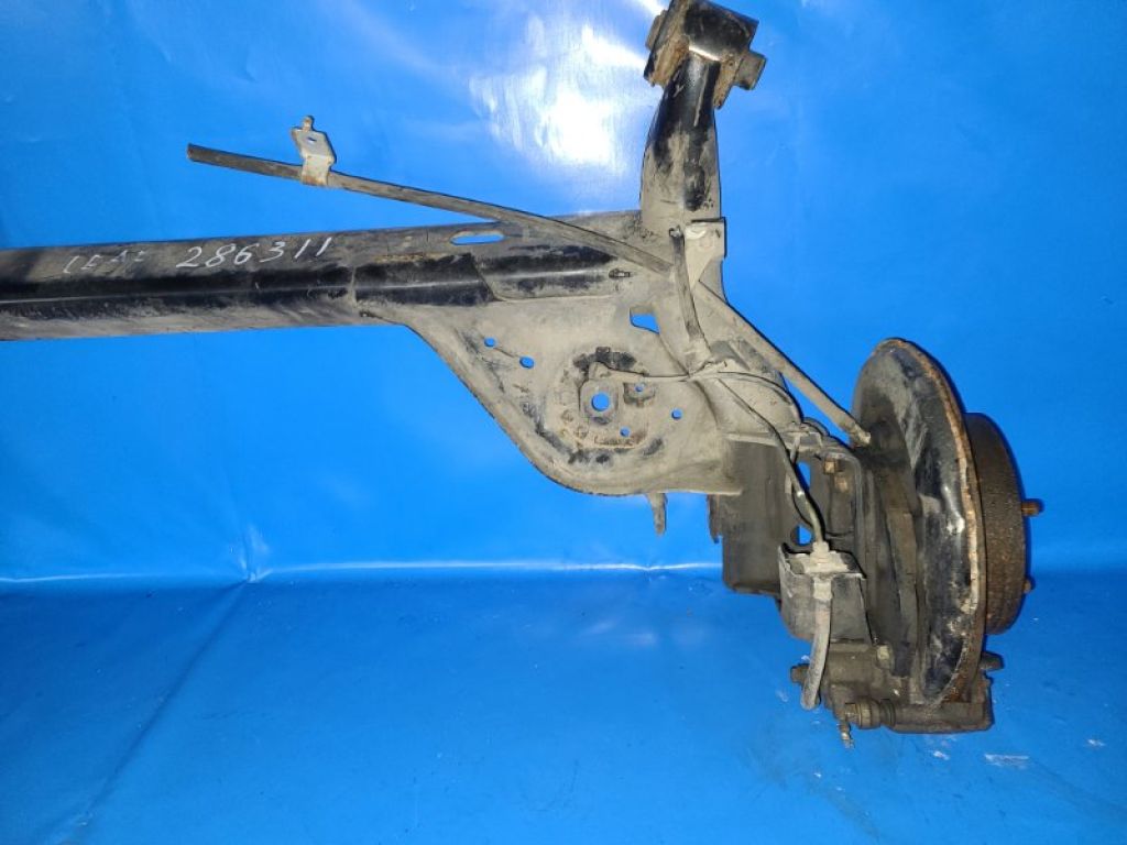 55501-3NA1A | Балка задней подвески NISSAN LEAF 10-17 - Фото 3