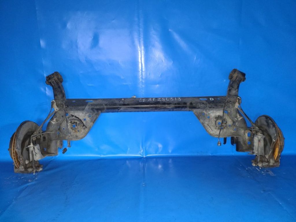 55501-3NA1A | Балка задней подвески NISSAN LEAF 10-17