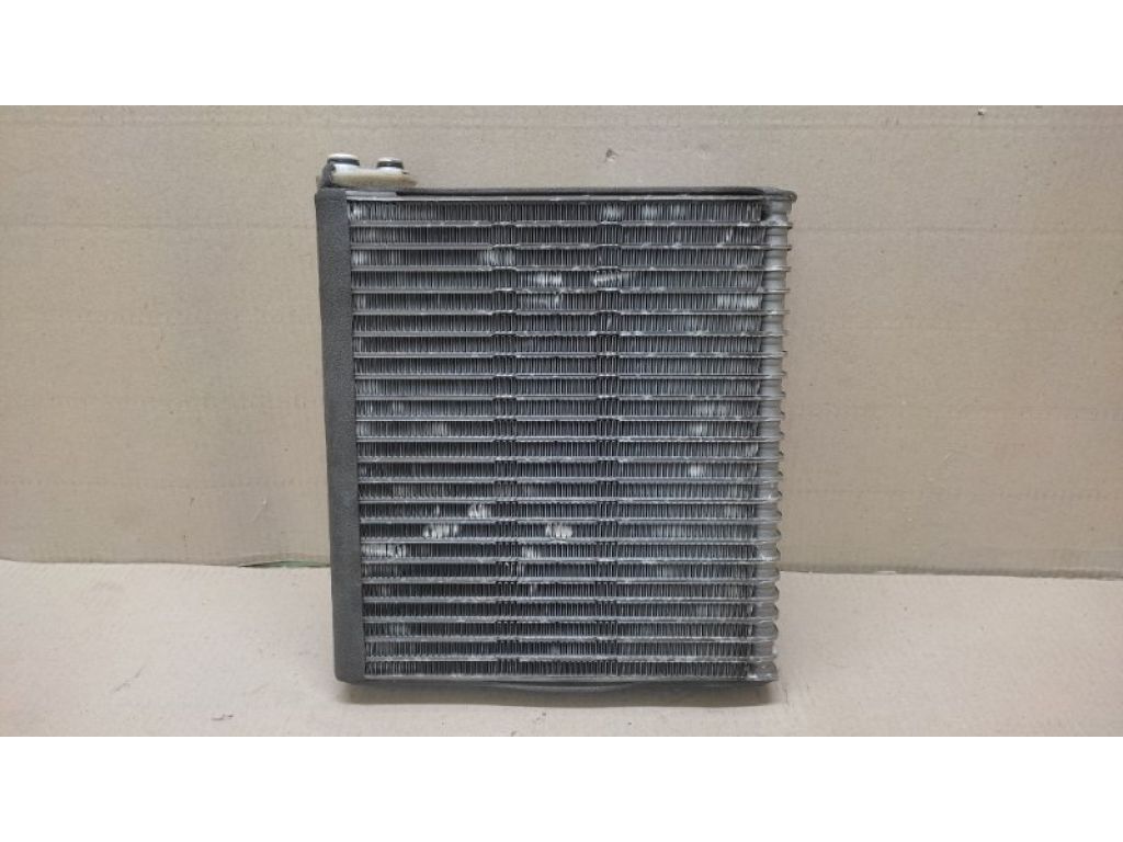 88501-50211 | Испаритель кондиционера LEXUS LS430 00-06
