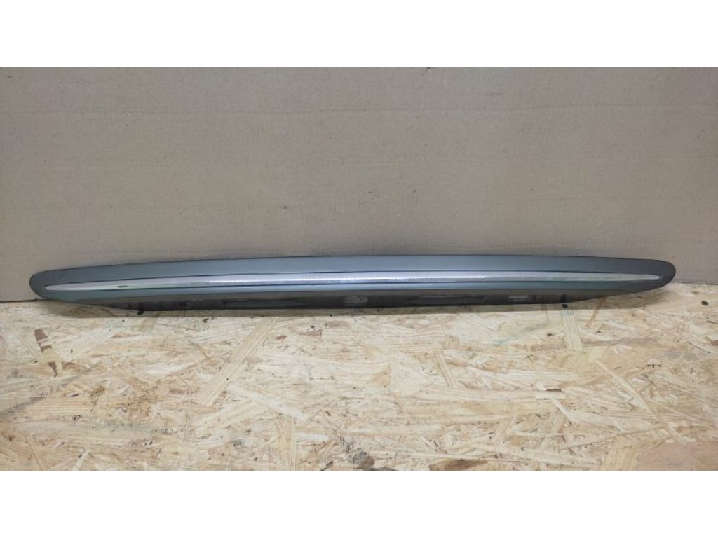 76811-50030-G0 | Панель підсвічування номера LEXUS LS430 00-06