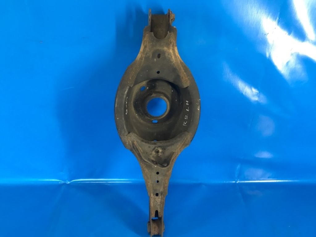 KD35-28-350 | Важіль задньої підвіски нижній поперечний лів. MAZDA CX-5 (KE) 11-17