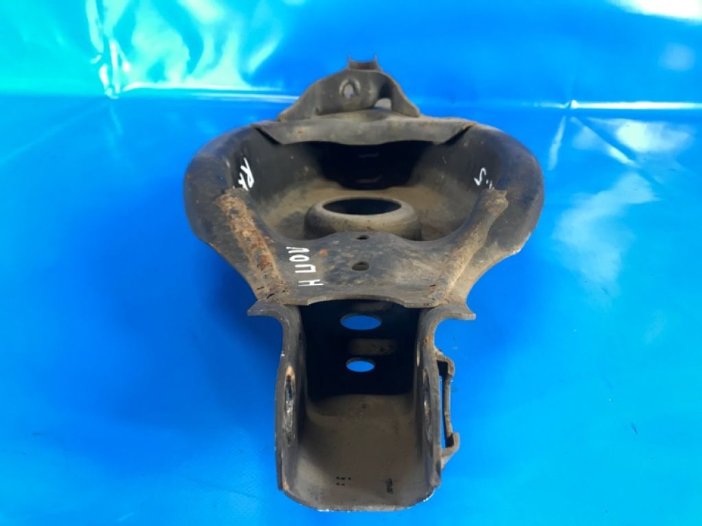 KD35-28-300 | Важіль задньої підвіски нижній поперечний прав. MAZDA CX-5 (KE) 11-17 - Фото 3