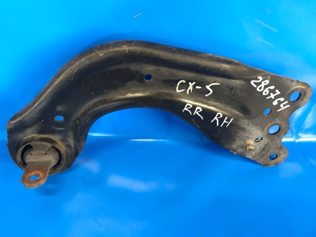 KD35-28-200C | Важіль задньої підвіски поздовжній прав. MAZDA CX-5 (KE) 11-17