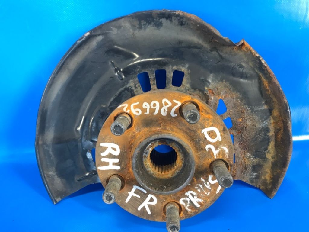 4355047010 | Ступица передн. прав. TOYOTA PRIUS - 30 09-17