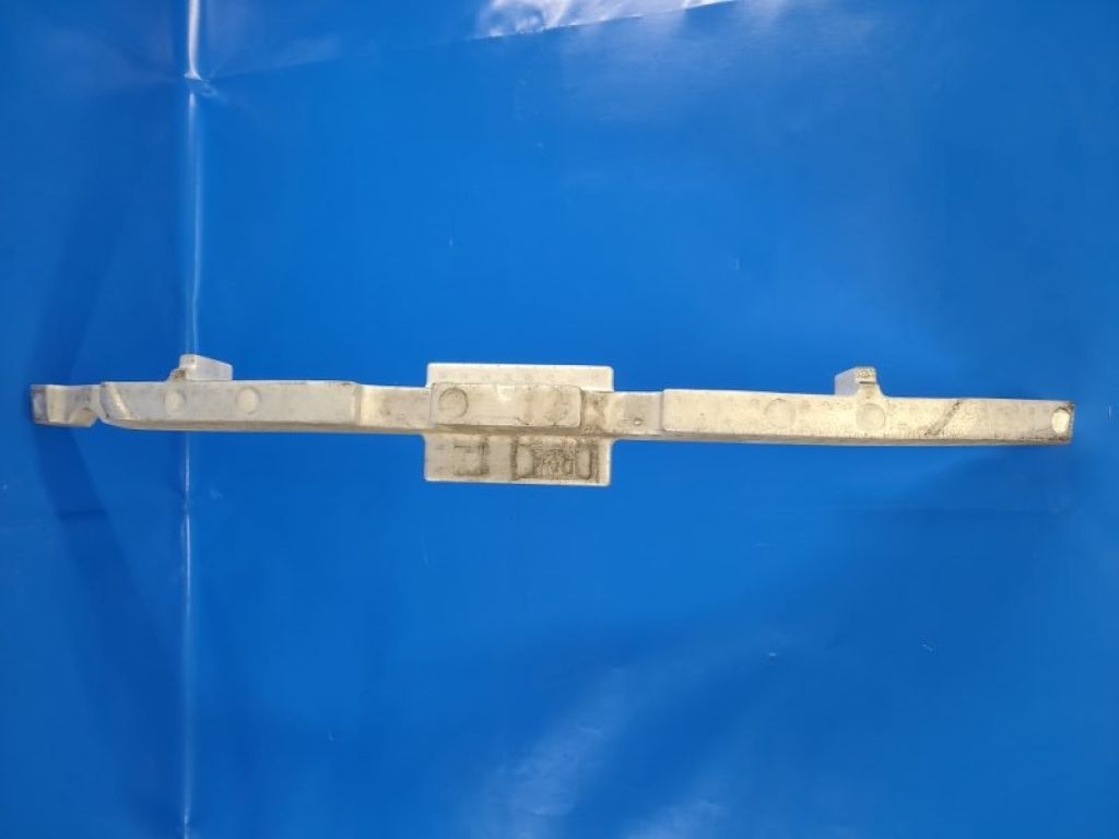 62090-3ND1A | Наполнитель бампера передний NISSAN LEAF 10-17