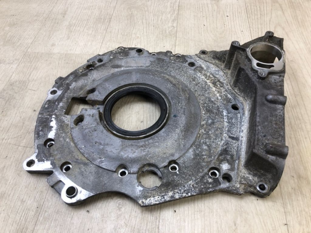 07K109210F | Кришка коленвала VOLKSWAGEN JETTA USA 10-17 - Фото 3