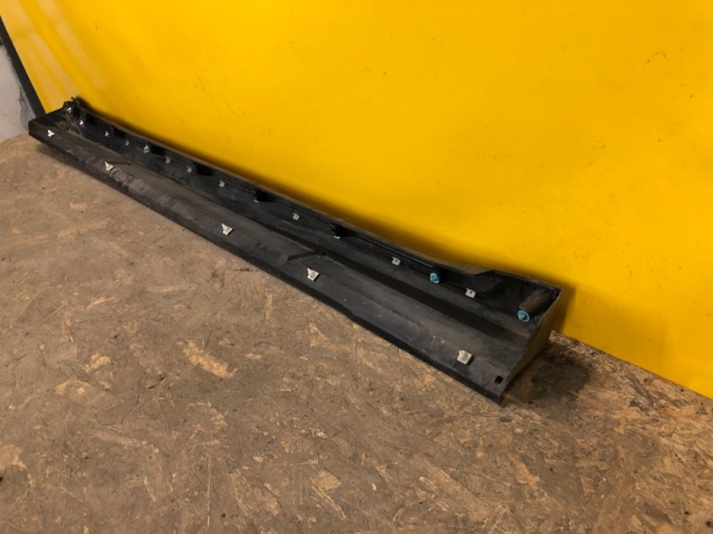 6512A257 | Накладка порога наружная лев. MITSUBISHI OUTLANDER XL 05-13 - Фото 4