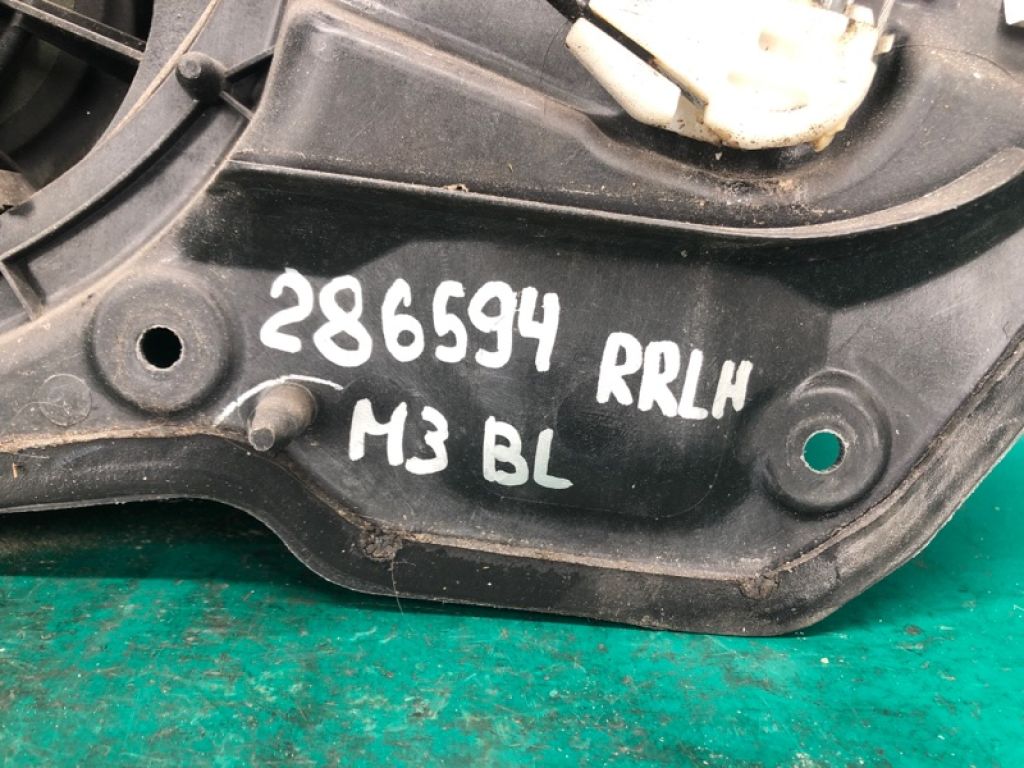 BBM4-73-590 | Стеклоподъемник задн. лев. MAZDA 3 BL 09-13 - Фото 2