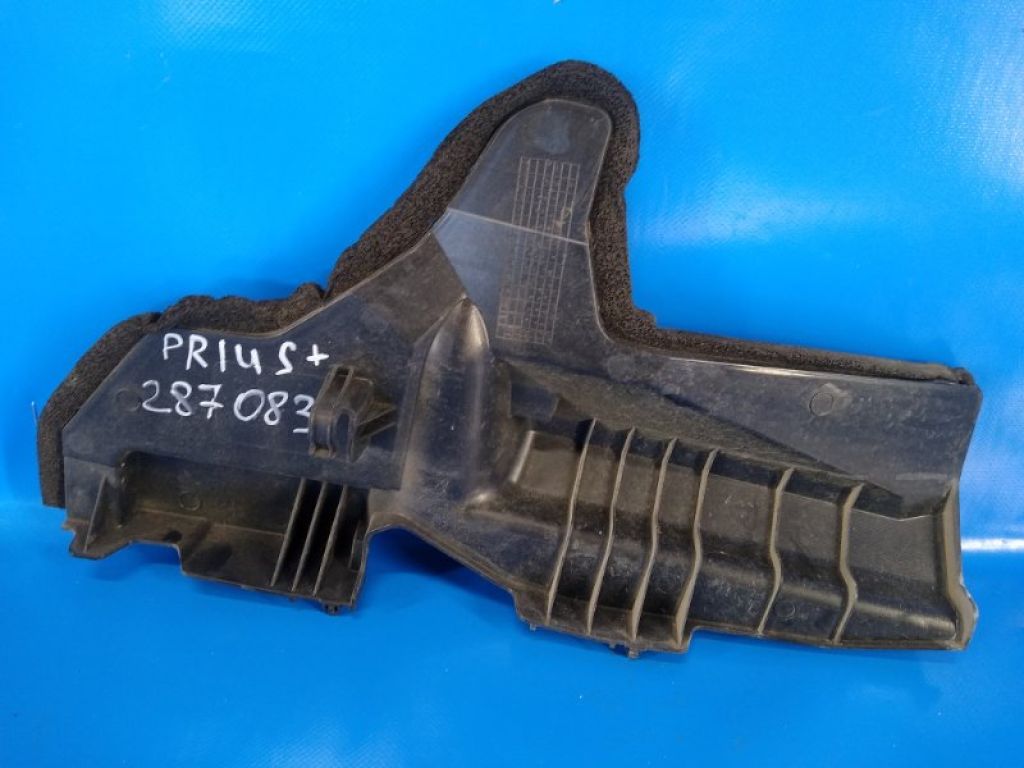 53293-47030 | Дефлектор радіатора прав. TOYOTA PRIUS PLUS 11-14