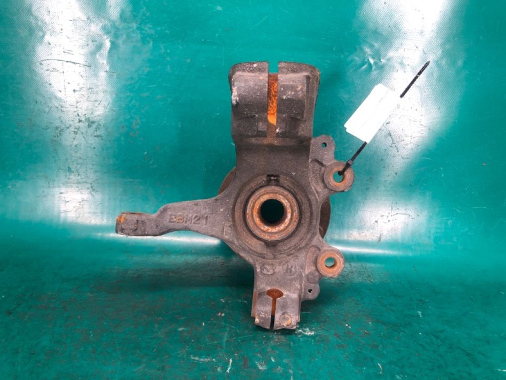 BBM2-33-031B | Кулак поворотний передн. лів. MAZDA 3 BL 09-13