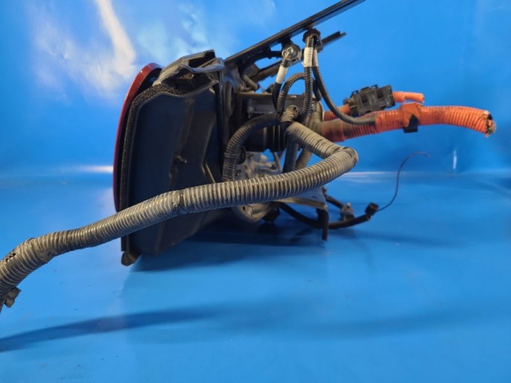 65701-3NB1B | Зарядное гнездо (розетка) NISSAN LEAF 10-17 - Фото 4