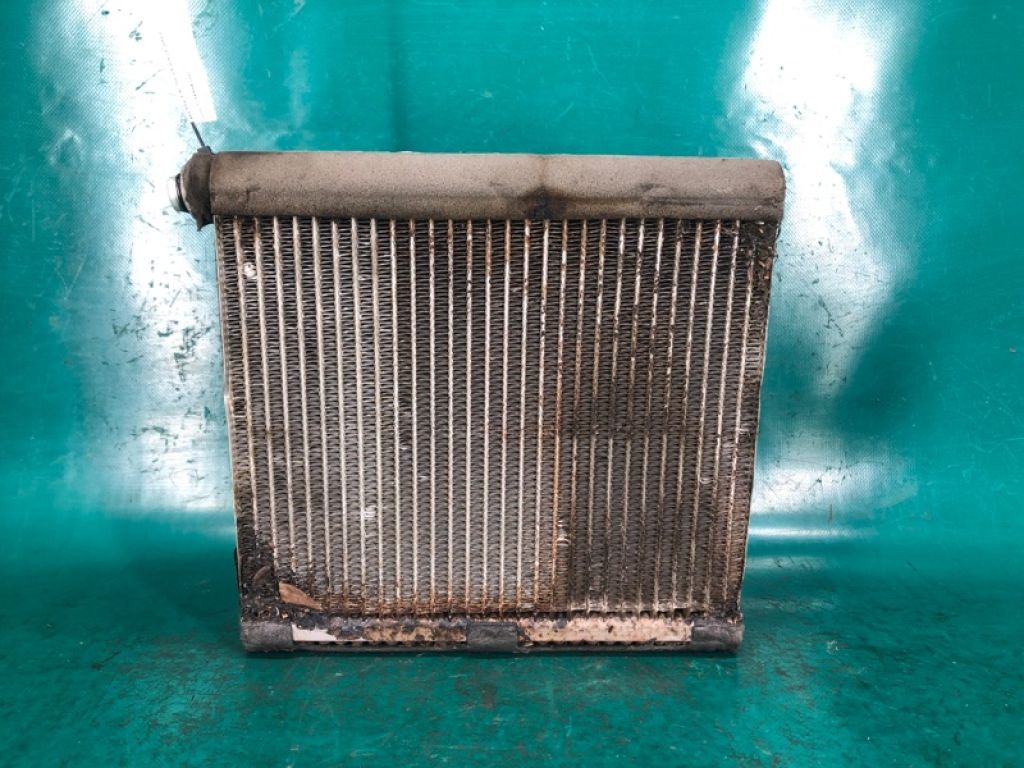 BBM4-61-J10 | Испаритель кондиционера MAZDA 3 BL 09-13