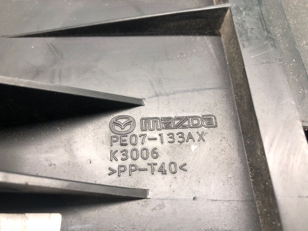 PE07-13-320D | Корпус воздушного фильтра MAZDA 3 BL 09-13 - Фото 8