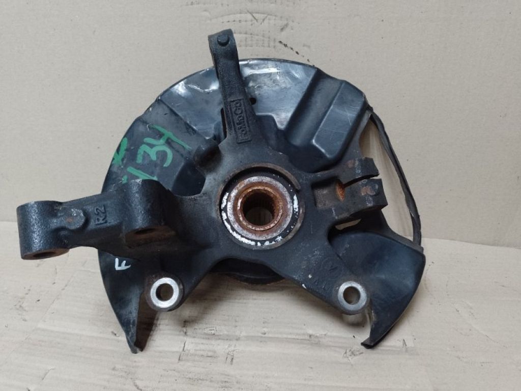 L206-33-020A | Кулак поворотный прав. MAZDA CX-7 06-12