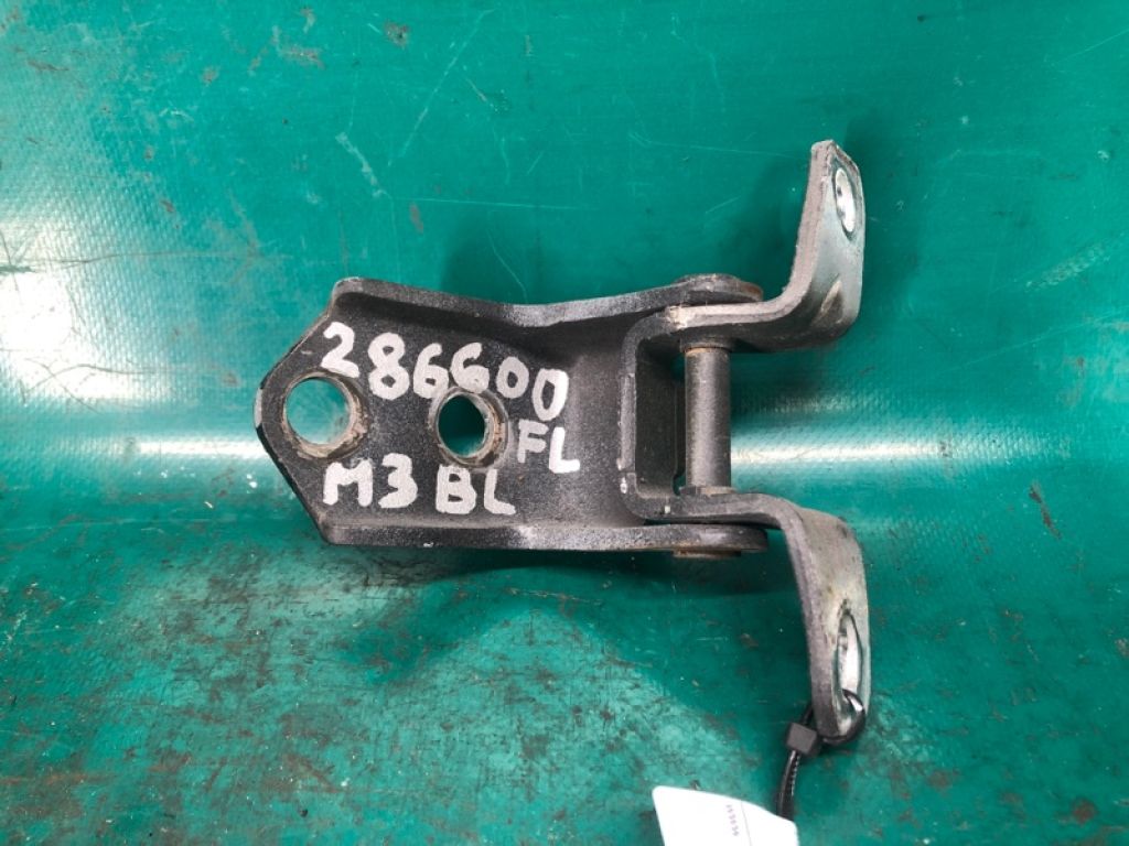 F151-59-210B | Петля двери верхняя передн. лев. MAZDA 3 BL 09-13 - Фото 2