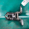 D461-72-210B | Петля двері верхня задн. прав. MAZDA 3 BL 09-13 - Прев'ю 2