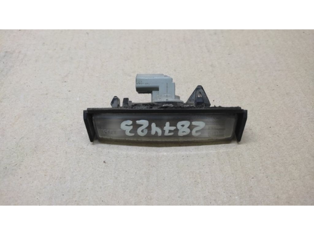81270-AA020 | Подсветка номера TOYOTA CAMRY 30 02-06
