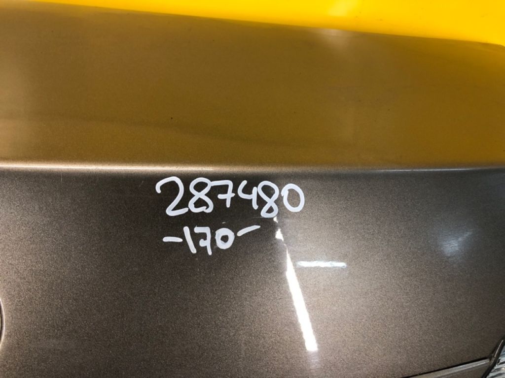 6440102A30 | Крышка багажника TOYOTA COROLLA E170 13-19 - Фото 2