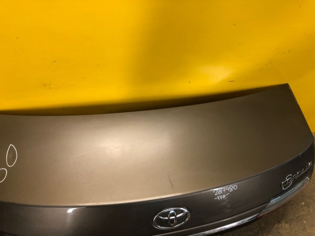6440102A30 | Крышка багажника TOYOTA COROLLA E170 13-19 - Фото 13