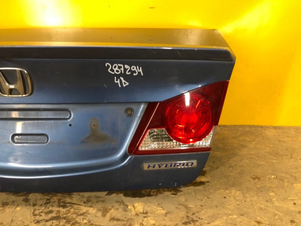 68500-SNK-G00ZZ | Кришка багажника HONDA CIVIC 4D 06-11 - Фото 5