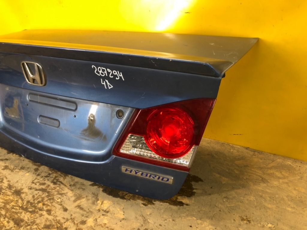 68500-SNK-G00ZZ | Кришка багажника HONDA CIVIC 4D 06-11 - Фото 6