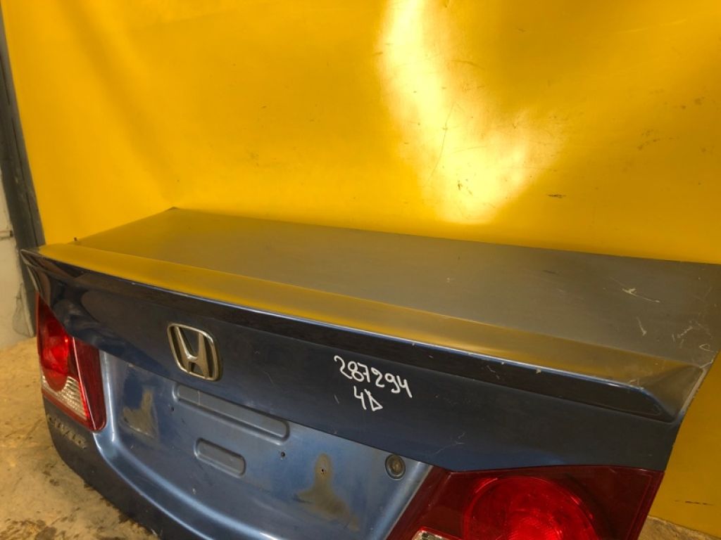 68500-SNK-G00ZZ | Кришка багажника HONDA CIVIC 4D 06-11 - Фото 7