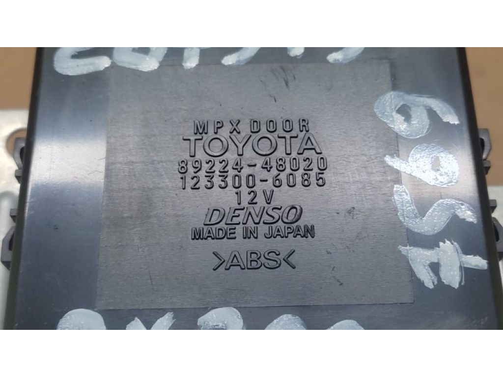 89224-48020 | Блок управления дверей задн. лів. LEXUS RX300 98-03 - Фото 2