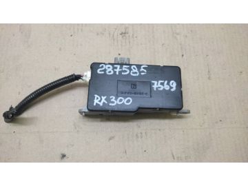Блок электронный LEXUS RX300 98-03
