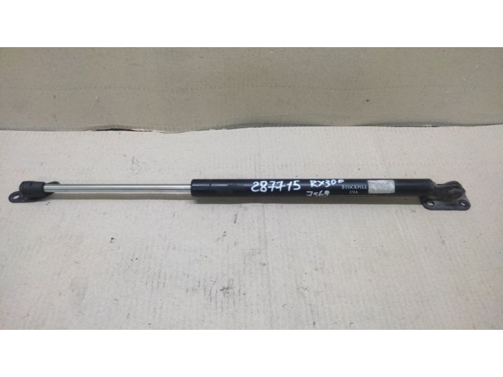 68960-49016 | Амортизатор кришки багажника лів. LEXUS RX300 98-03