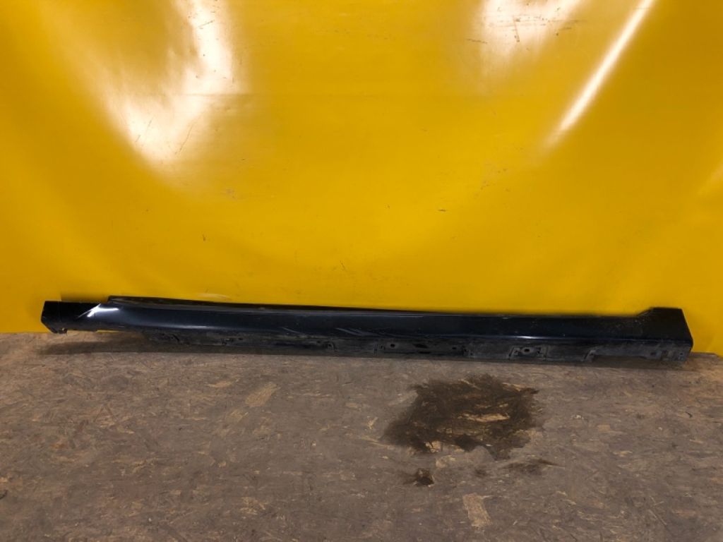 75860-30320 | Накладка порога наружная лев. LEXUS GS350 GS300 05-11