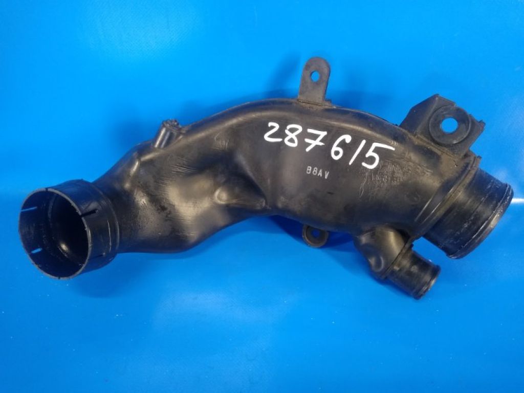 Патрубок воздушного фильтра MAZDA CX-7 06-12 - Фото 2