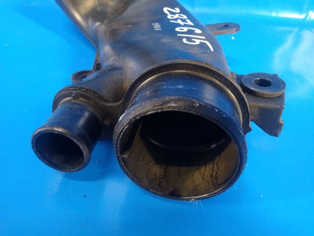Патрубок воздушного фильтра MAZDA CX-7 06-12 - Фото 3