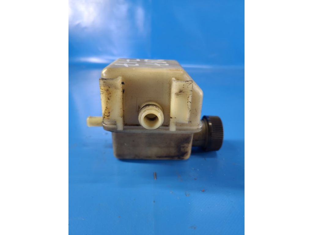 Бачок гідропідсилювача керма MAZDA CX-7 06-12 - Фото 3