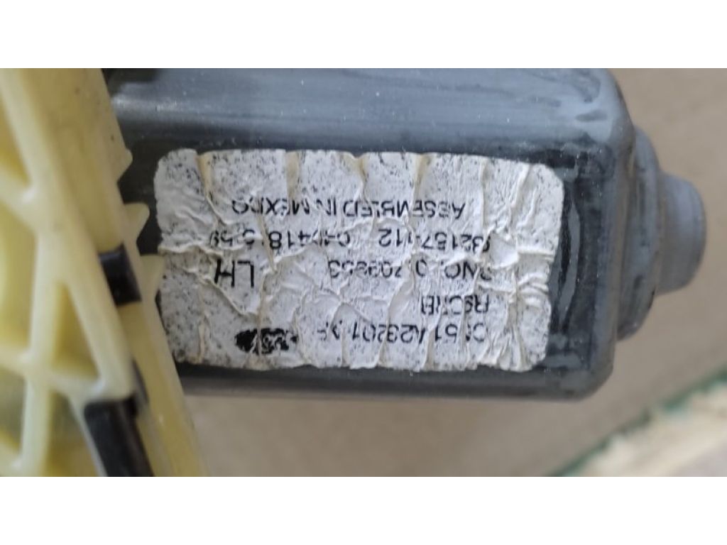 CM5Z-5823201-B | Стеклоподъемник передн. лев. FORD FOCUS 10-18 - Фото 3