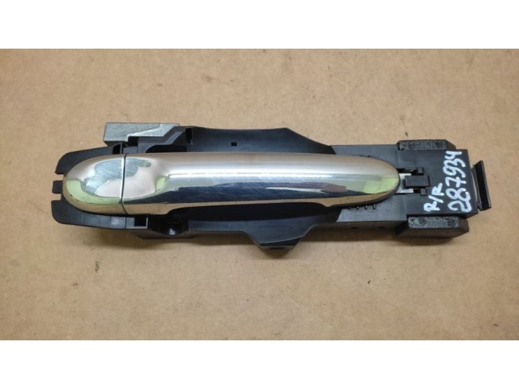 82640-3BA0A | Ручка двері зовнішня задн. прав. NISSAN VERSA B17 11-19