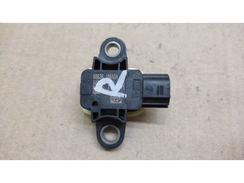 98836-1MA0A | Датчик удару NISSAN VERSA B17 11-19