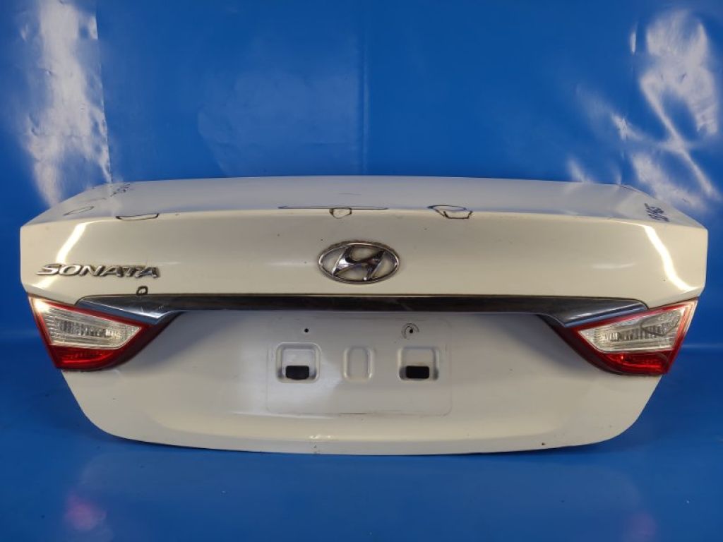 69200-3Q000 | Кришка багажника HYUNDAI SONATA YF 10-14