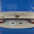 69200-3Q000 | Кришка багажника HYUNDAI SONATA YF 10-14