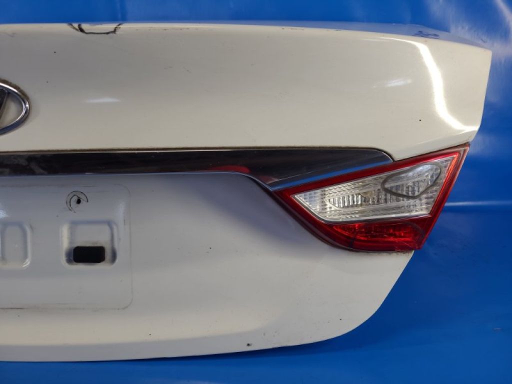 69200-3Q000 | Кришка багажника HYUNDAI SONATA YF 10-14 - Фото 7