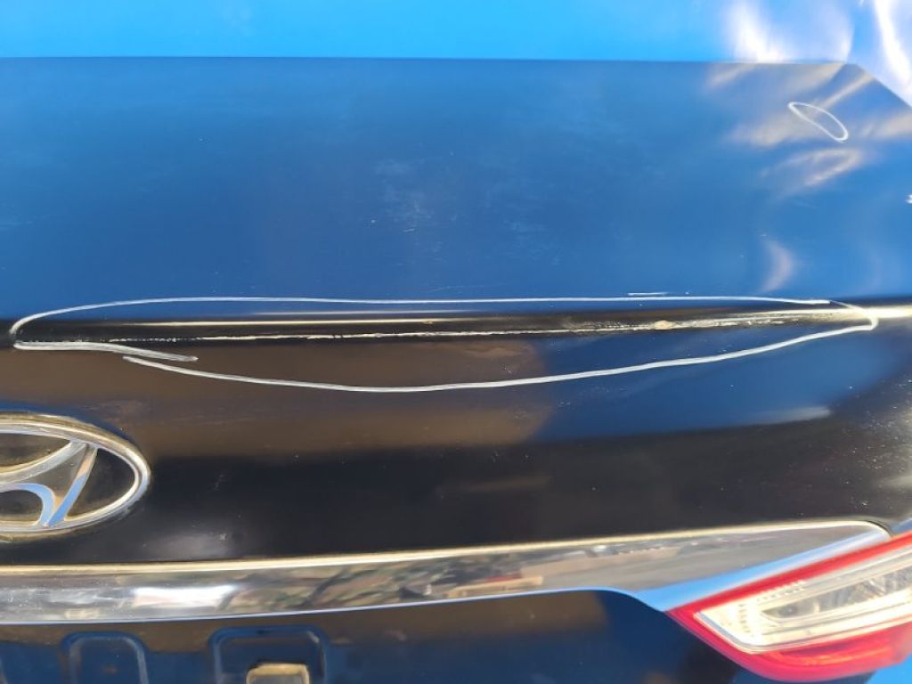 69200-3Q000 | Кришка багажника HYUNDAI SONATA YF 10-14 - Фото 5
