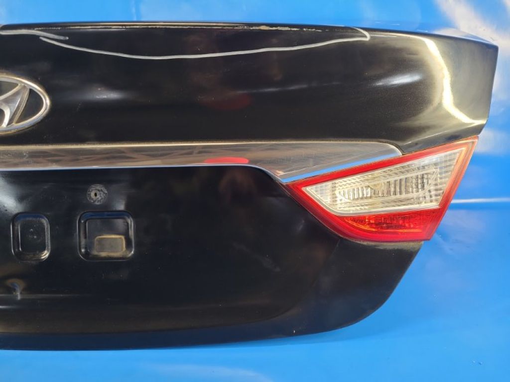 69200-3Q000 | Кришка багажника HYUNDAI SONATA YF 10-14 - Фото 8
